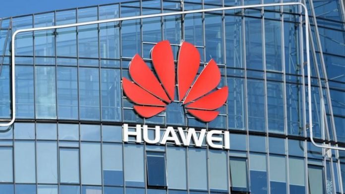 Huawei, Akıllı Telefon Pazarından Çıkabilir